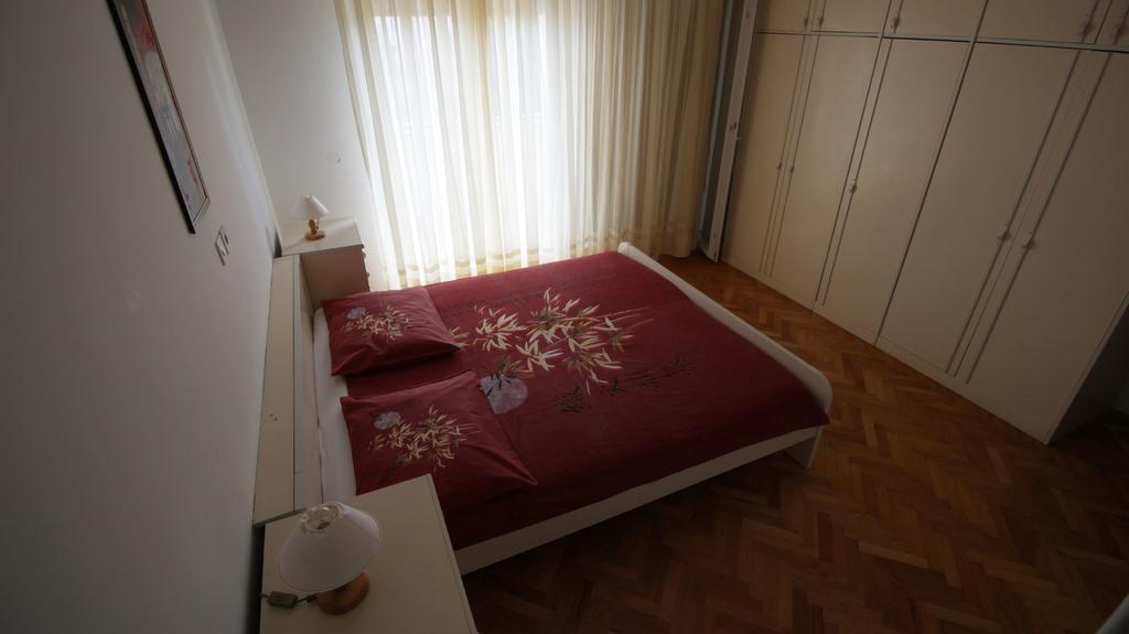 Apartments Ivka Омиш Экстерьер фото