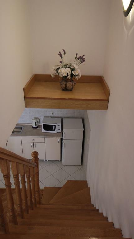 Apartments Ivka Омиш Экстерьер фото