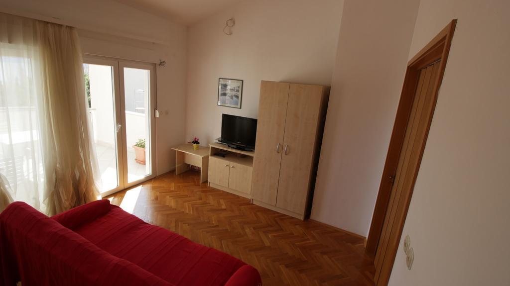 Apartments Ivka Омиш Номер фото
